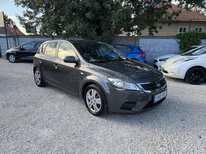KIA CEE'D 1.4 LX