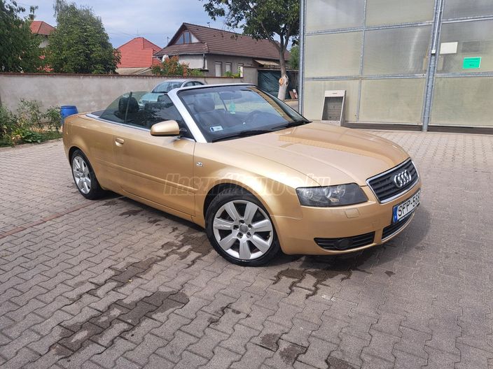 AUDI A4 CABRIO 2.4 V6