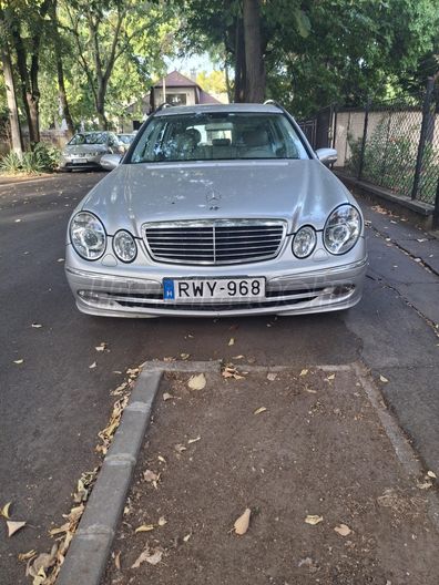 MERCEDES-BENZ E 220 CDI Avantgarde (Automata)