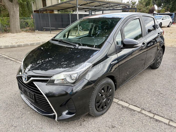 TOYOTA YARIS 1.5 HSD Lounge (Automata)