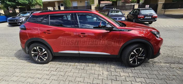 PEUGEOT 2008 e2008 50kWh Allure