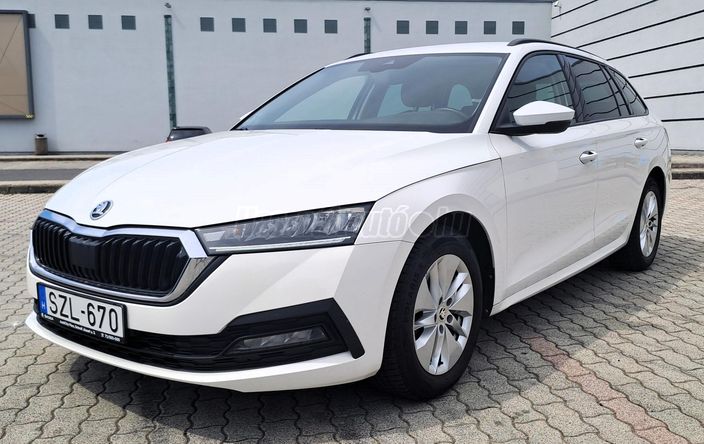 SKODA OCTAVIA Combi 2.0 TDI SCR Ambition DSG