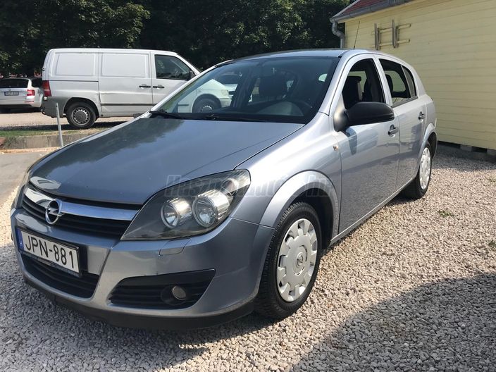 OPEL ASTRA H 1.4 Elegance