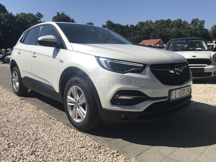 OPEL GRANDLAND X 1.2 T Innovation