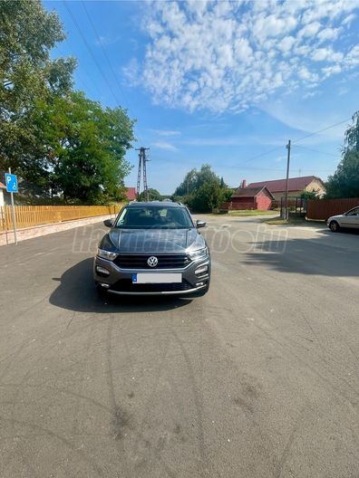 VOLKSWAGEN T-ROC 1.5 TSI ACT Style