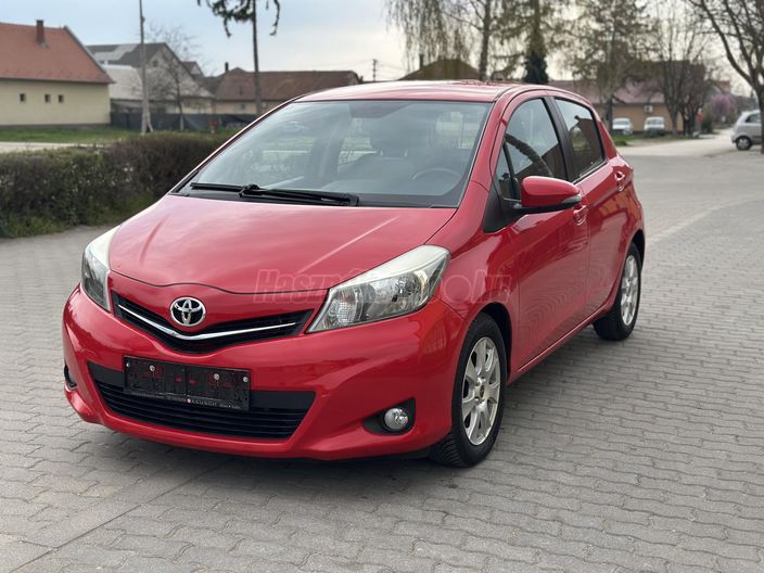 TOYOTA YARIS 1.4 D-4D Executive