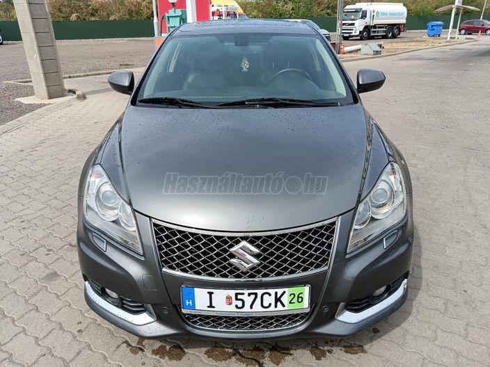 SUZUKI KIZASHI