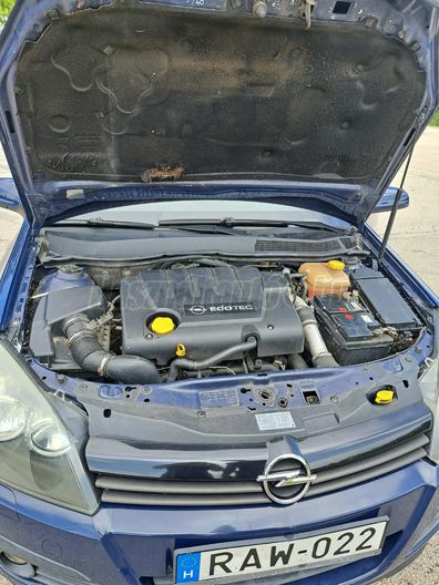 OPEL ASTRA H 1.9 CDTI Enjoy