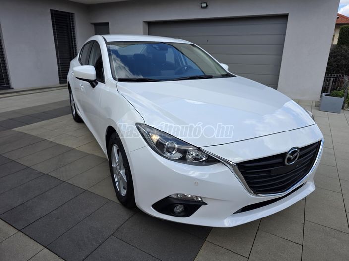 MAZDA 3 2.2 D Challenge