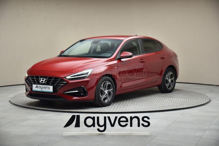 HYUNDAI I30 Fastback 1.5 T-GDi Tech MHEV DCT