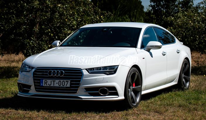 AUDI A7 Sportback 3.0 TDI quattro S-tronic [5 személy]