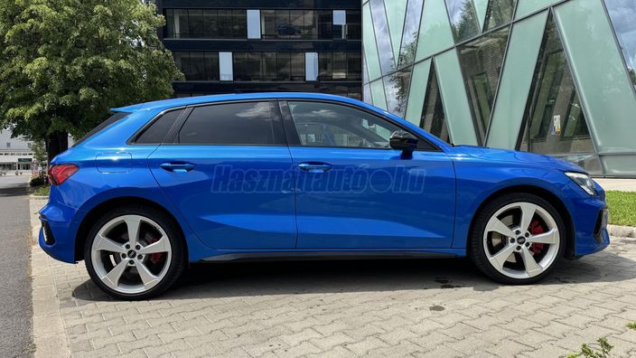 AUDI A3 Sportback 45 TFSI e S line S-tronic