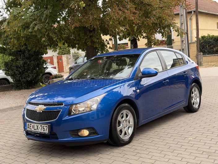 CHEVROLET CRUZE 2.0d LT Plus