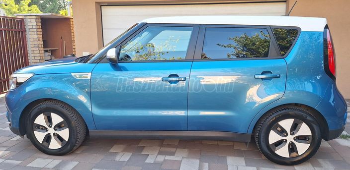 KIA SOUL EV CVT