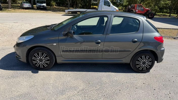 PEUGEOT 206 206+ 1.1 Urban EURO5