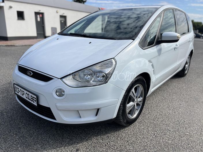 FORD S-MAX 2.0 TDCi Titanium