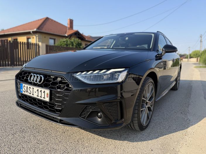 AUDI A4 Avant 35 TDI S line S-tronic