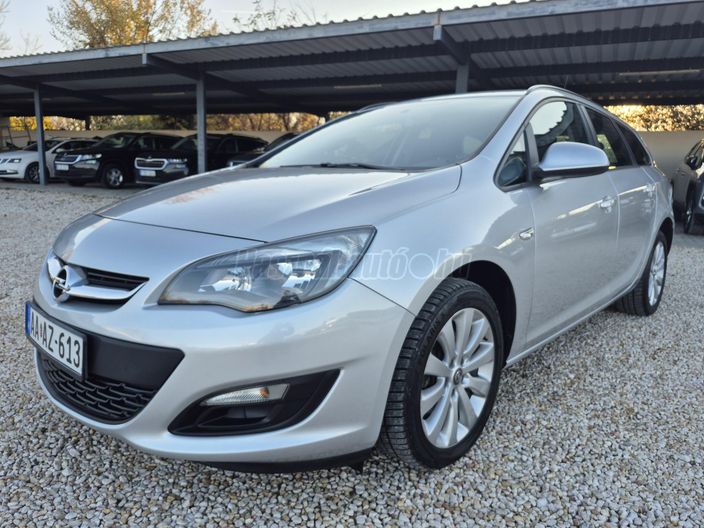 OPEL ASTRA J Sports Tourer 2.0 CDTI Sport
