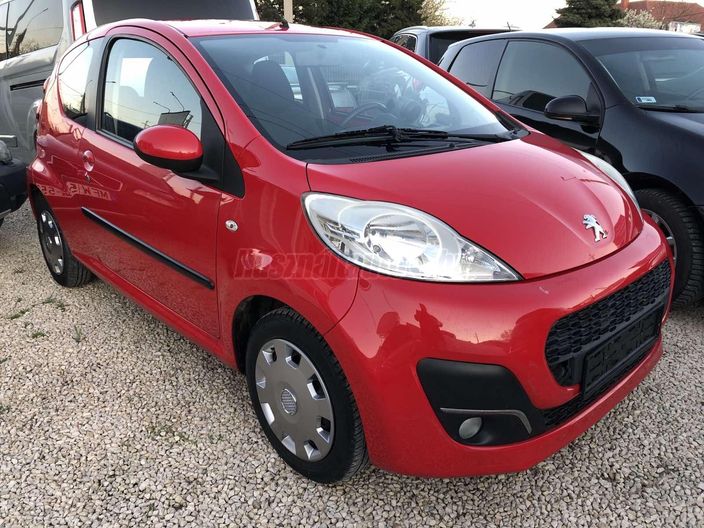PEUGEOT 107 1.0 Active