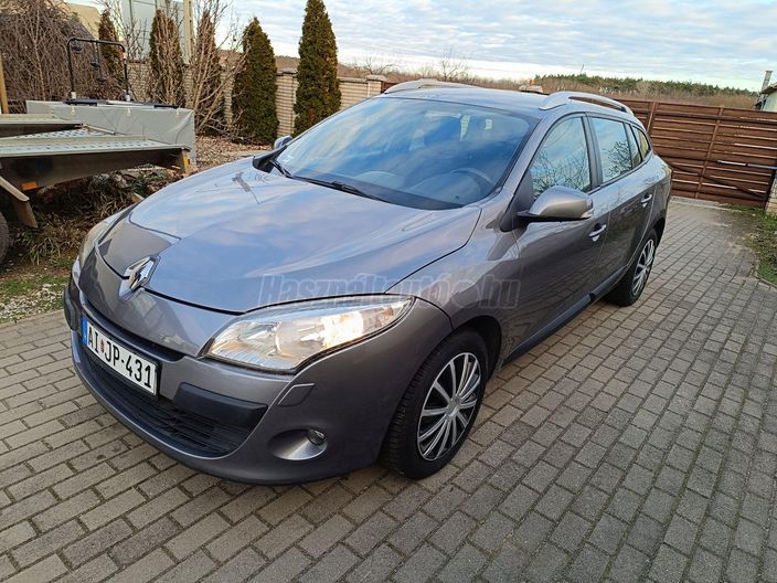 RENAULT MEGANE Grandtour 1.5 dCi Authentique