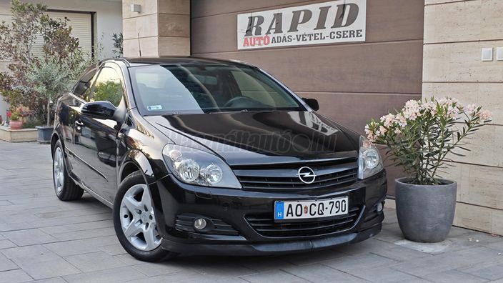 OPEL ASTRA H 1.4 GTC Enjoy