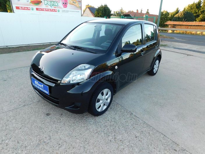 DAIHATSU SIRION 1.0