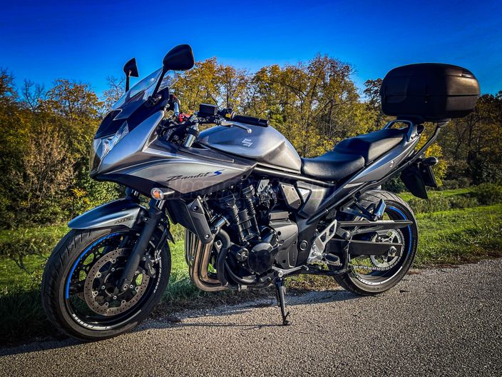 SUZUKI GSF 650 S