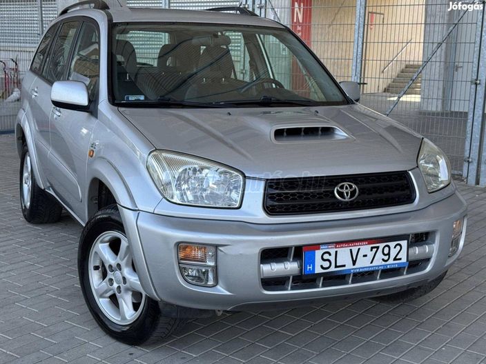 TOYOTA RAV 4 Rav4 2.0 D-4D 4x4