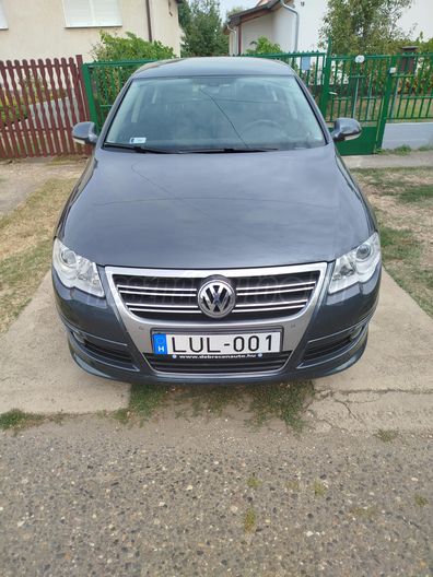 VOLKSWAGEN PASSAT VI 2.0 CR TDI R-Comfortline