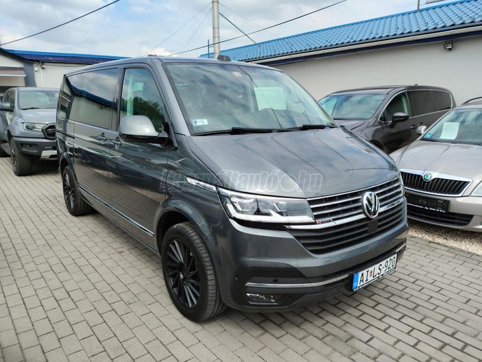 VOLKSWAGEN MULTIVAN 2.0 TDI T6.1 Highline 4Motion DSG