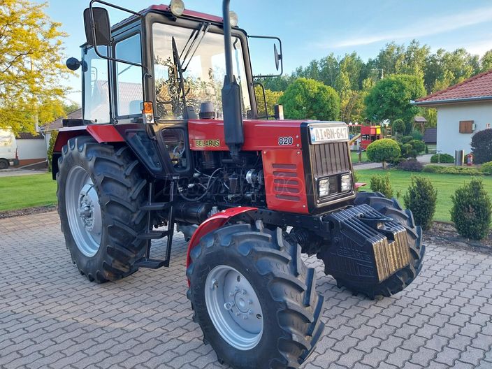 MTZ 820 ÚJ GUIKKAL