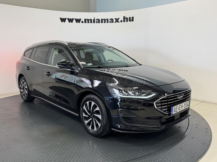 FORD FOCUS 1.0 EcoBoost mHEV Titanium