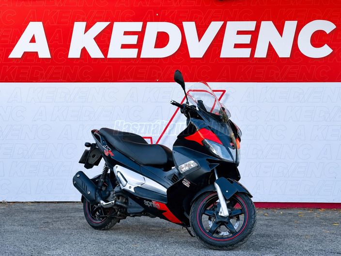APRILIA SR MAX 300