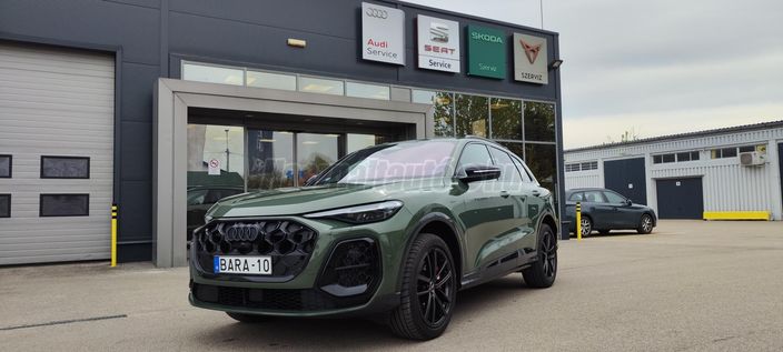 AUDI SQ5 TFSI quattro S-tronic