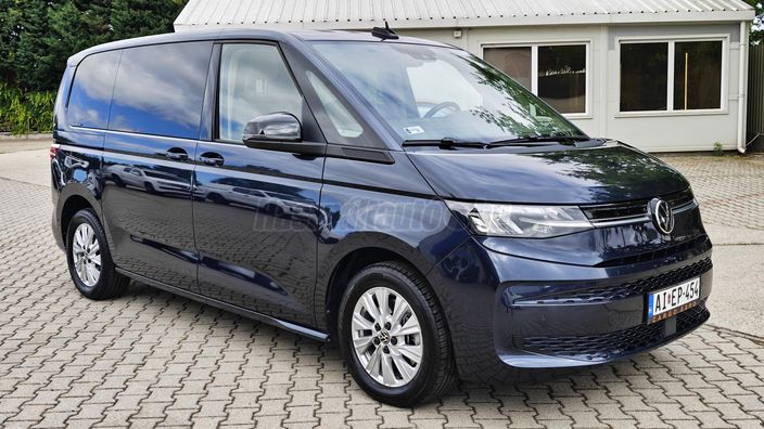 VOLKSWAGEN MULTIVAN 2.0 TDI DSG RT (7 személyes )