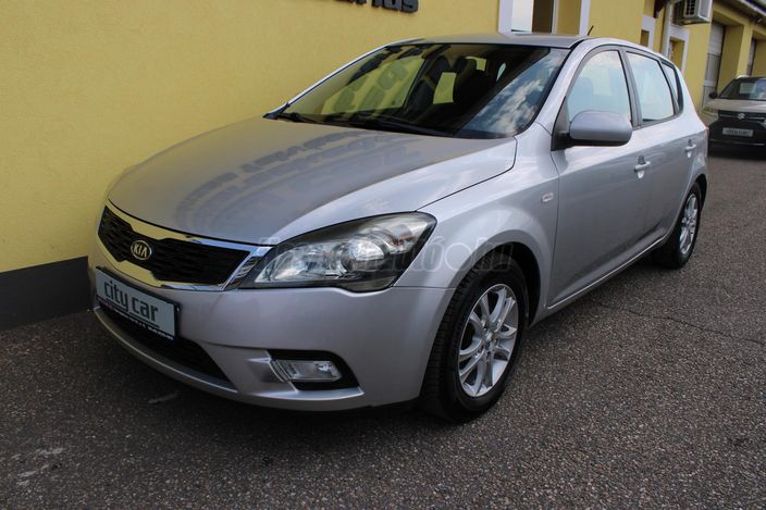 KIA CEE'D 1.4 LX