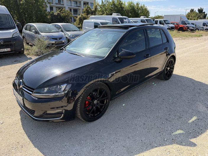 VOLKSWAGEN GOLF VII 2.0 TDI Highline
