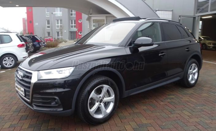 AUDI Q5 40 TDI S line quattro S-tronic