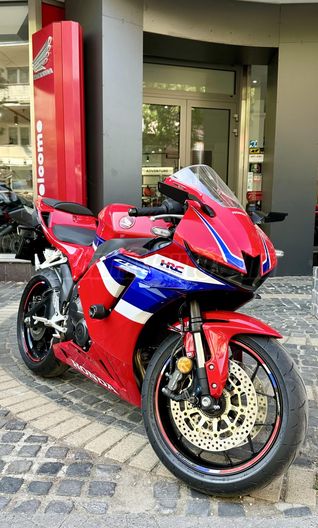 HONDA CBR 600 RR