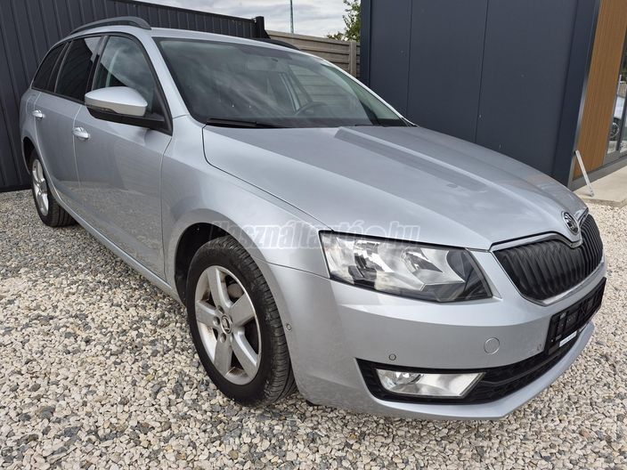 SKODA OCTAVIA Combi 1.6 CR TDI Elegance