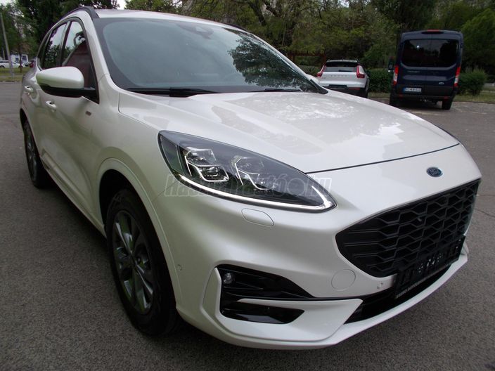 FORD KUGA 2.5 PHEV ST-Line X Graphite Tech Edition CVT