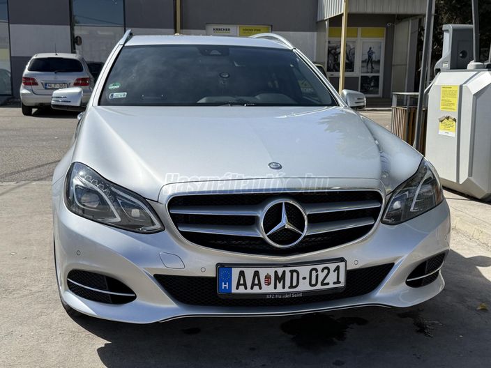 MERCEDES-BENZ E 250