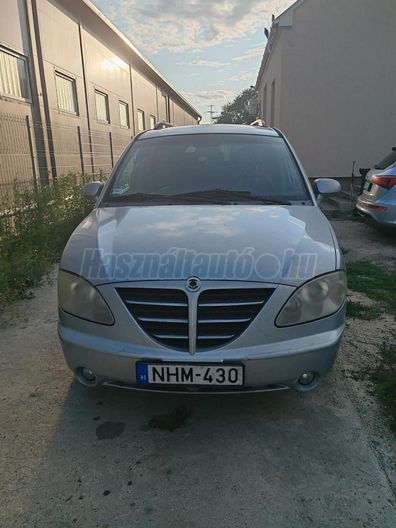 SSANGYONG RODIUS 2.7 270 Xdi Premium (Automata)