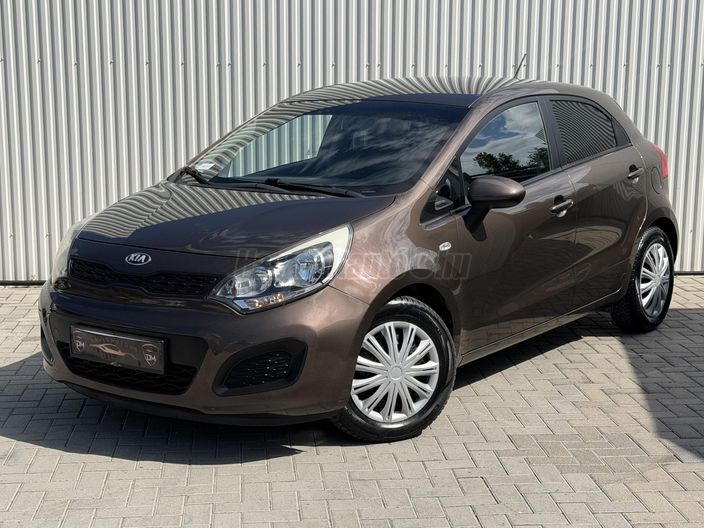 KIA RIO 1.1 CRDi EX Limited
