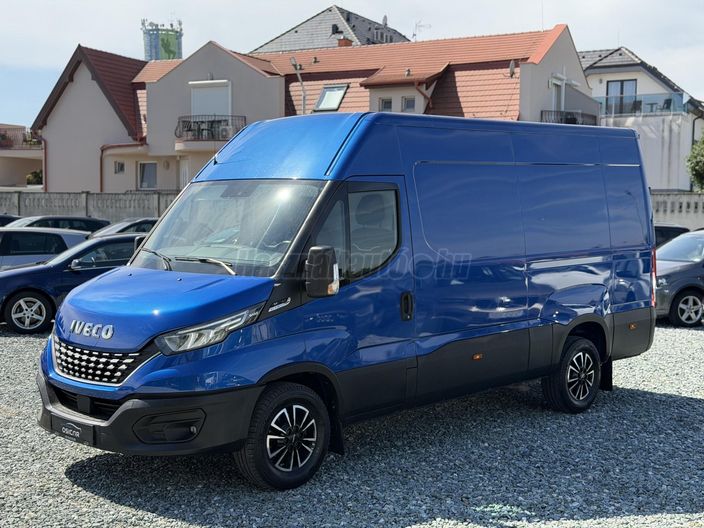 IVECO DAILY 35 S 16 V 3520 H2 (Automata)