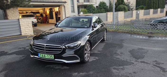 MERCEDES-BENZ E 300 de 4Matic 9G-TRONIC Plug-in hybrid