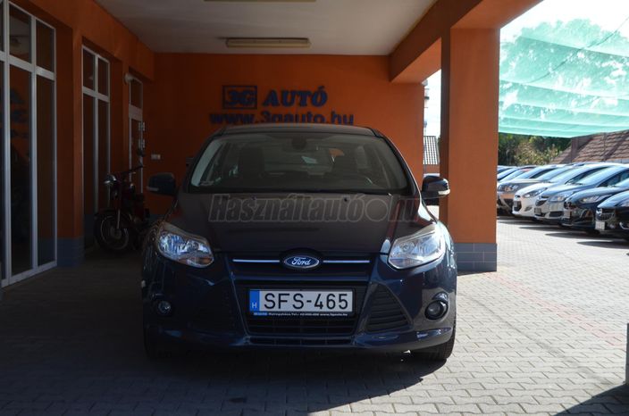 FORD FOCUS 1.6 Ti-VCT Ambiente