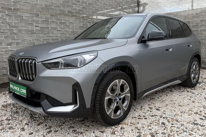 BMW IX1 xDrive30 64,8kWh