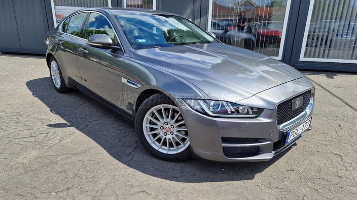 JAGUAR XE 2.0 l4D Prestige (Automata)
