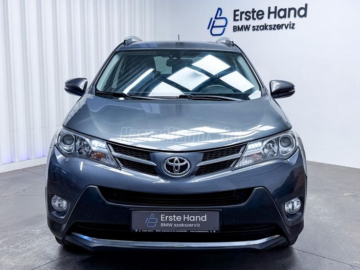 TOYOTA RAV 4 Rav4 2.0 D-4D 2WD Sol
